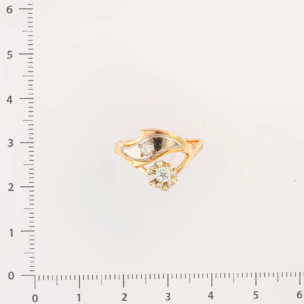 Кольцо с фианитом из красного золота 585 пробы