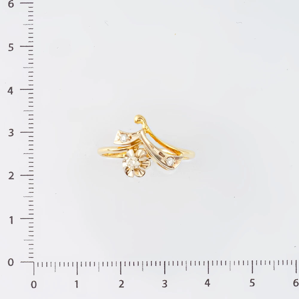 Кольцо с бриллиантом из желтого золота 585 пробы