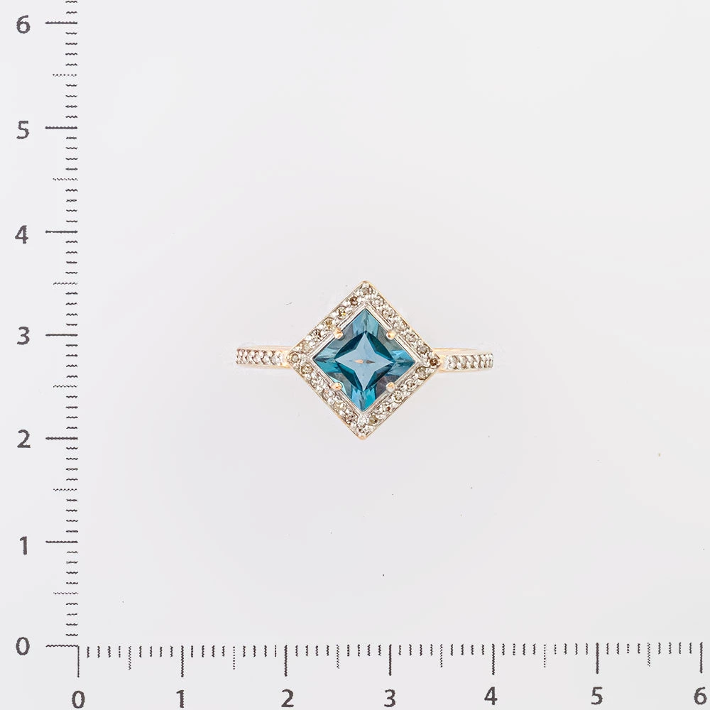 Кольцо с топазом из красного золота 585 пробы