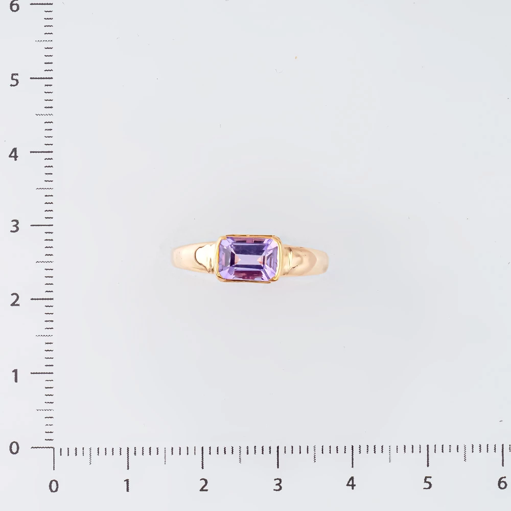 Кольцо с аметистом из красного золота 585 пробы Кольцо с аметистом из красного золота 585 пробы