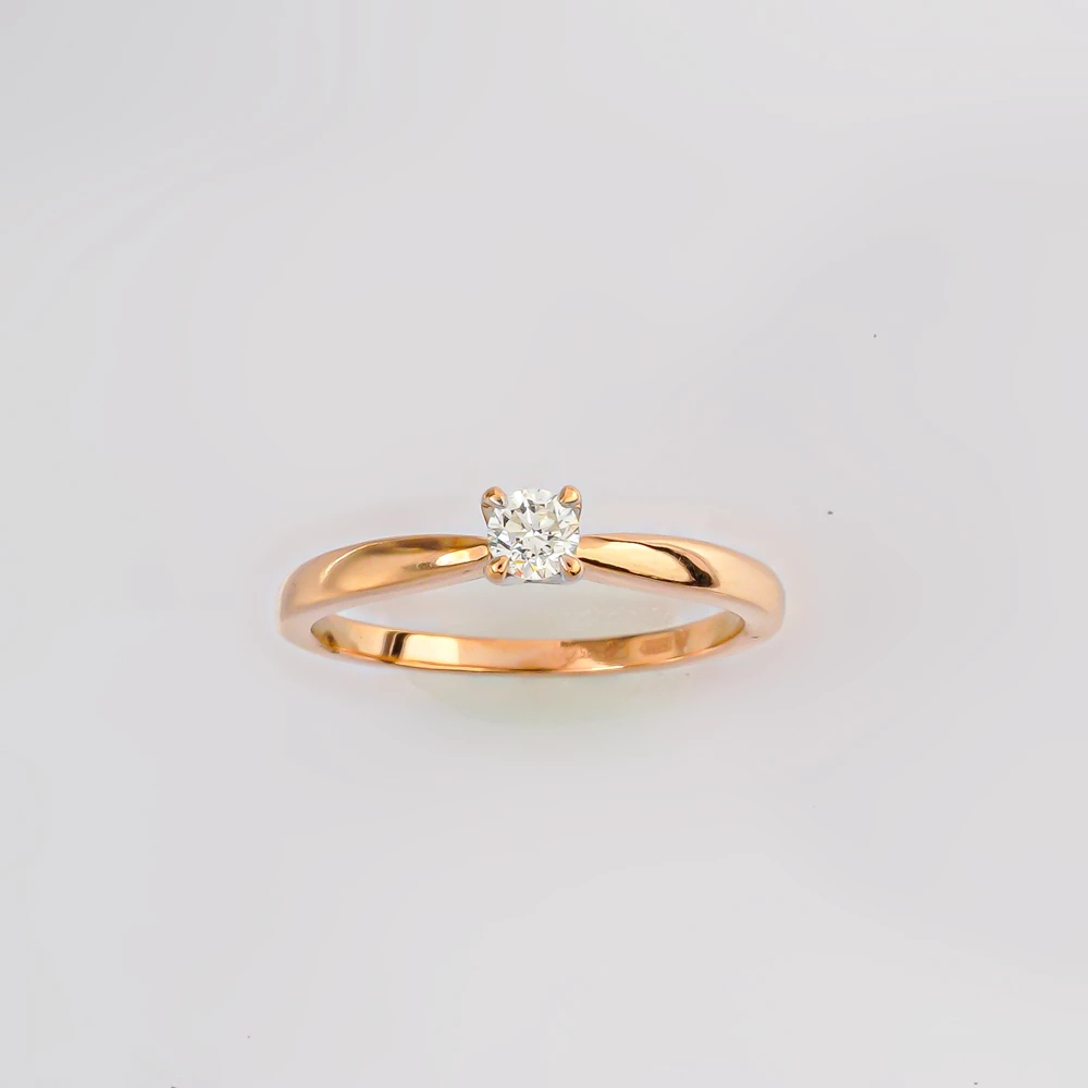 Кольцо с бриллиантом из красного золота 585 пробы