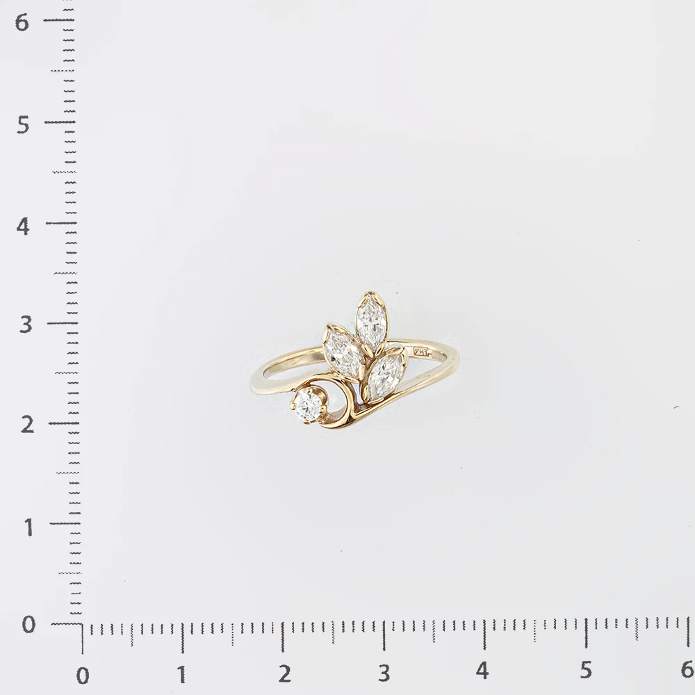 Кольцо с фианитом из белого золота 585 пробы