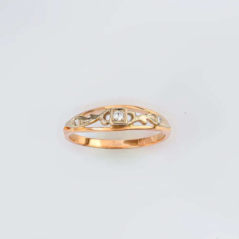 Кольцо с бриллиантом из красного золота 583 пробы