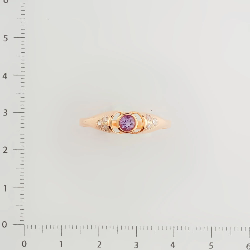 Кольцо с аметистом из красного золота 585 пробы Кольцо с аметистом из красного золота 585 пробы