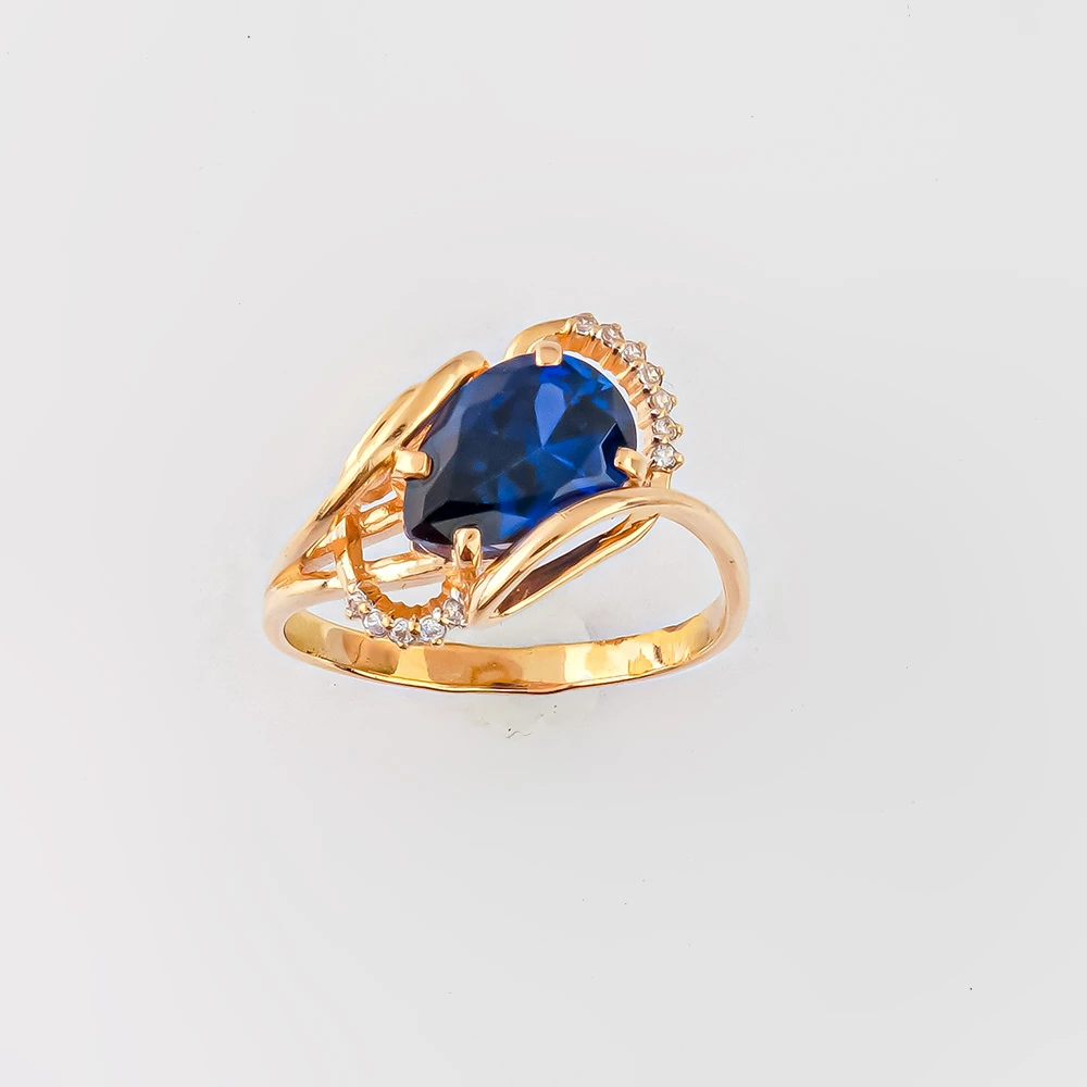 Кольцо с сапфиром синтетическим из красного золота 585 пробы