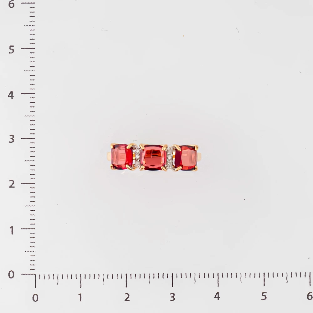 Кольцо с гранатом из красного золота 585 пробы