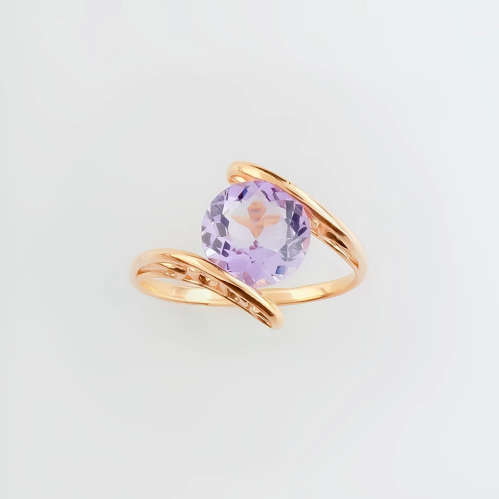 Кольцо с аметистом из красного золота 585 пробы Кольцо с аметистом из красного золота 585 пробы