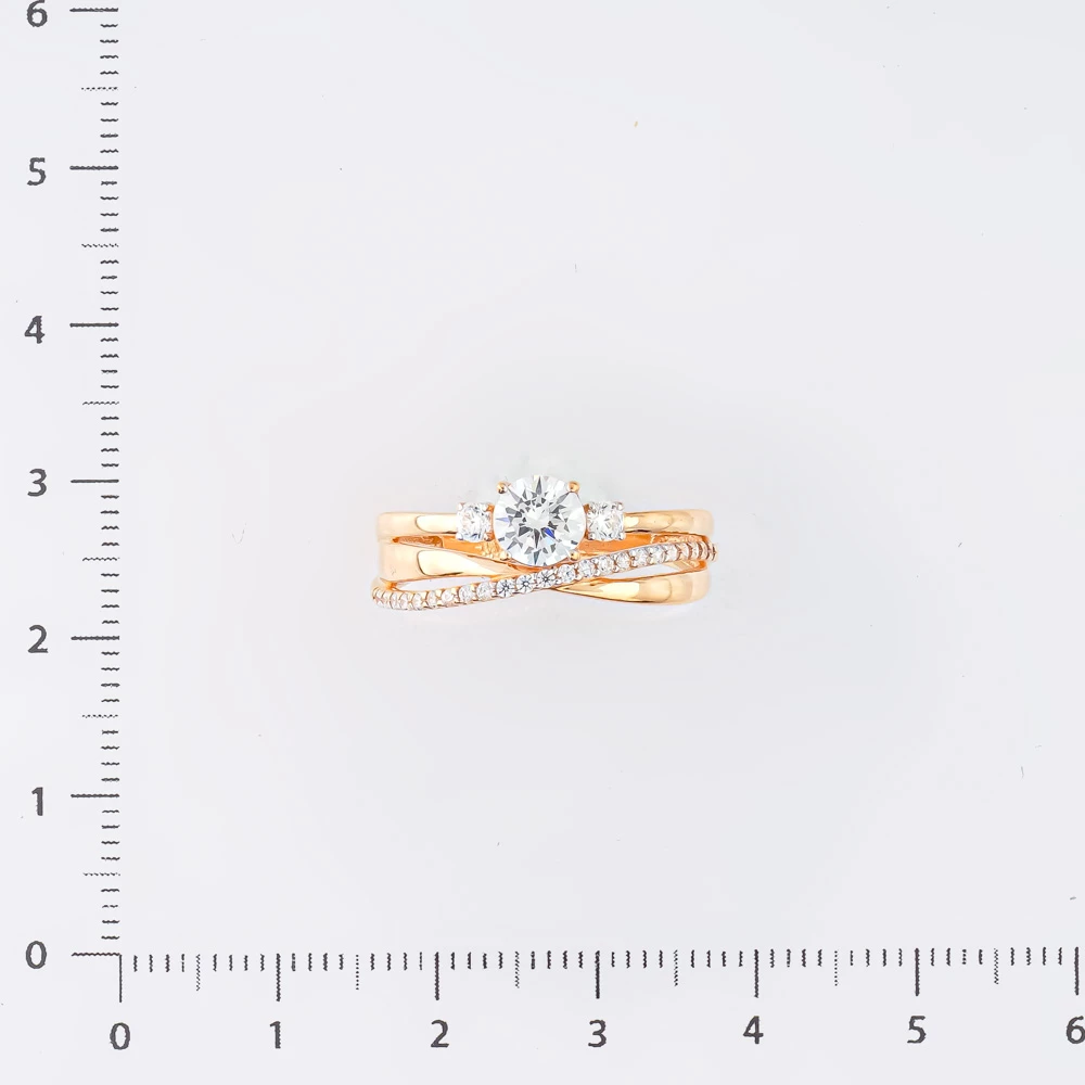 Кольцо с фианитом из красного золота 585 пробы Кольцо с фианитом из красного золота 585 пробы