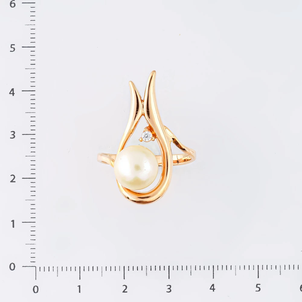 Кольцо с культивированным жемчугом из красного золота 585 пробы