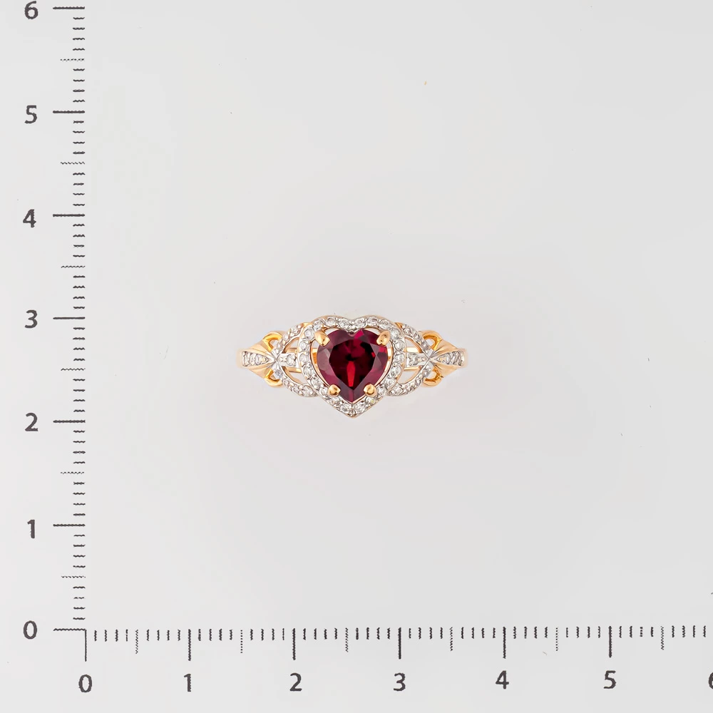 Кольцо с гранатом из красного золота 585 пробы