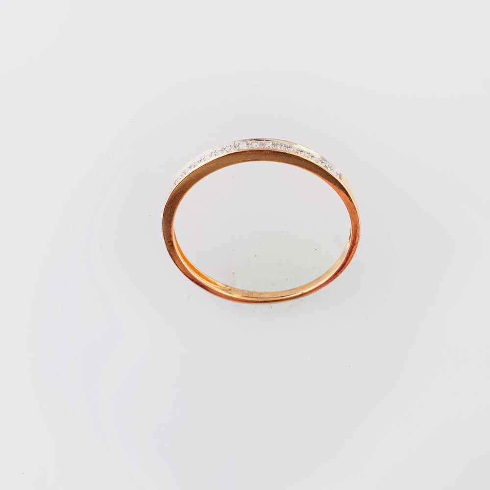 Кольцо с бриллиантом из красного золота 585 пробы