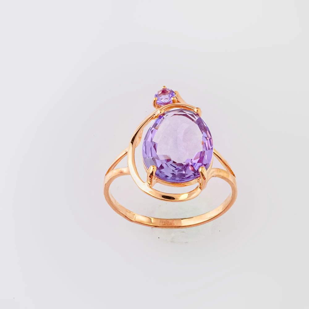 Кольцо с аметистом из красного золота 585 пробы