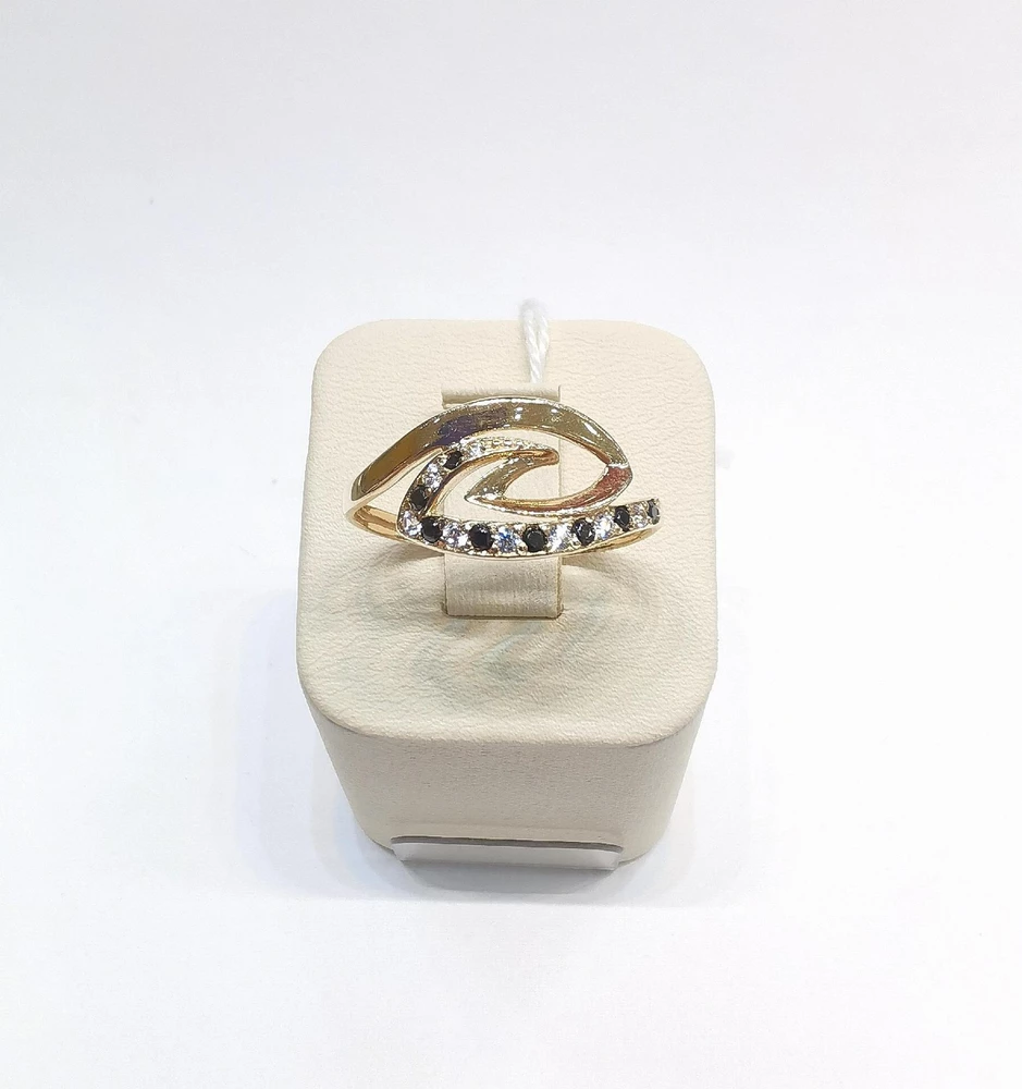 Кольцо с фианитом из красного золота 585 пробы