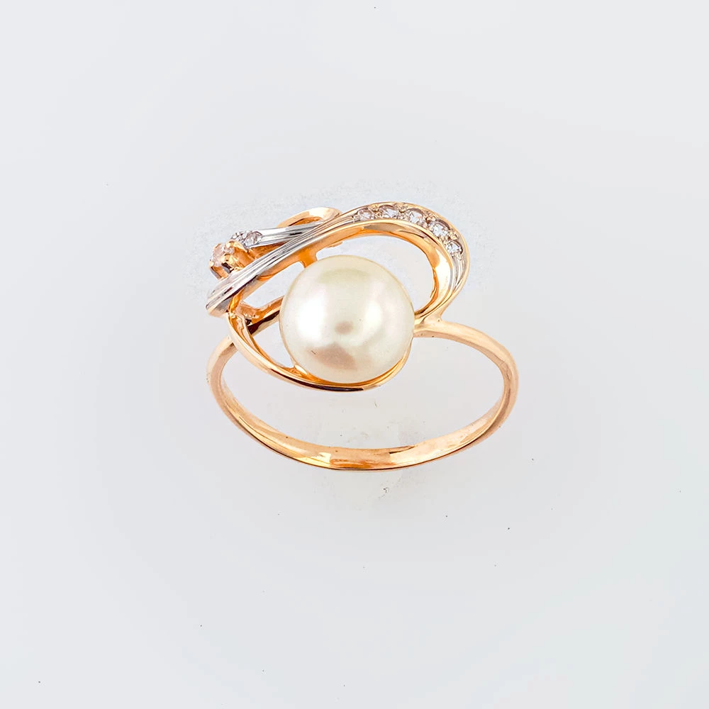 Кольцо с культивированным жемчугом из красного золота 585 пробы