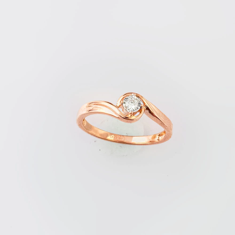 Кольцо с бриллиантом из красного золота 585 пробы