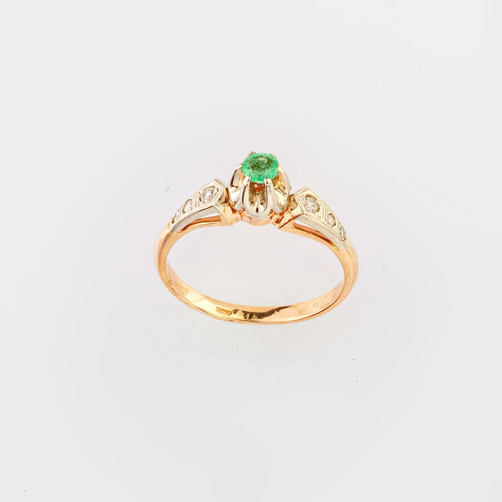 Кольцо с изумрудом из красного золота 585 пробы