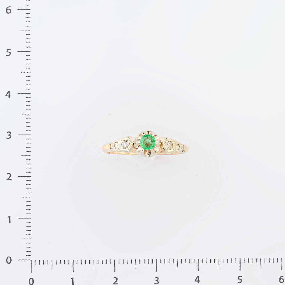 Кольцо с изумрудом из красного золота 585 пробы