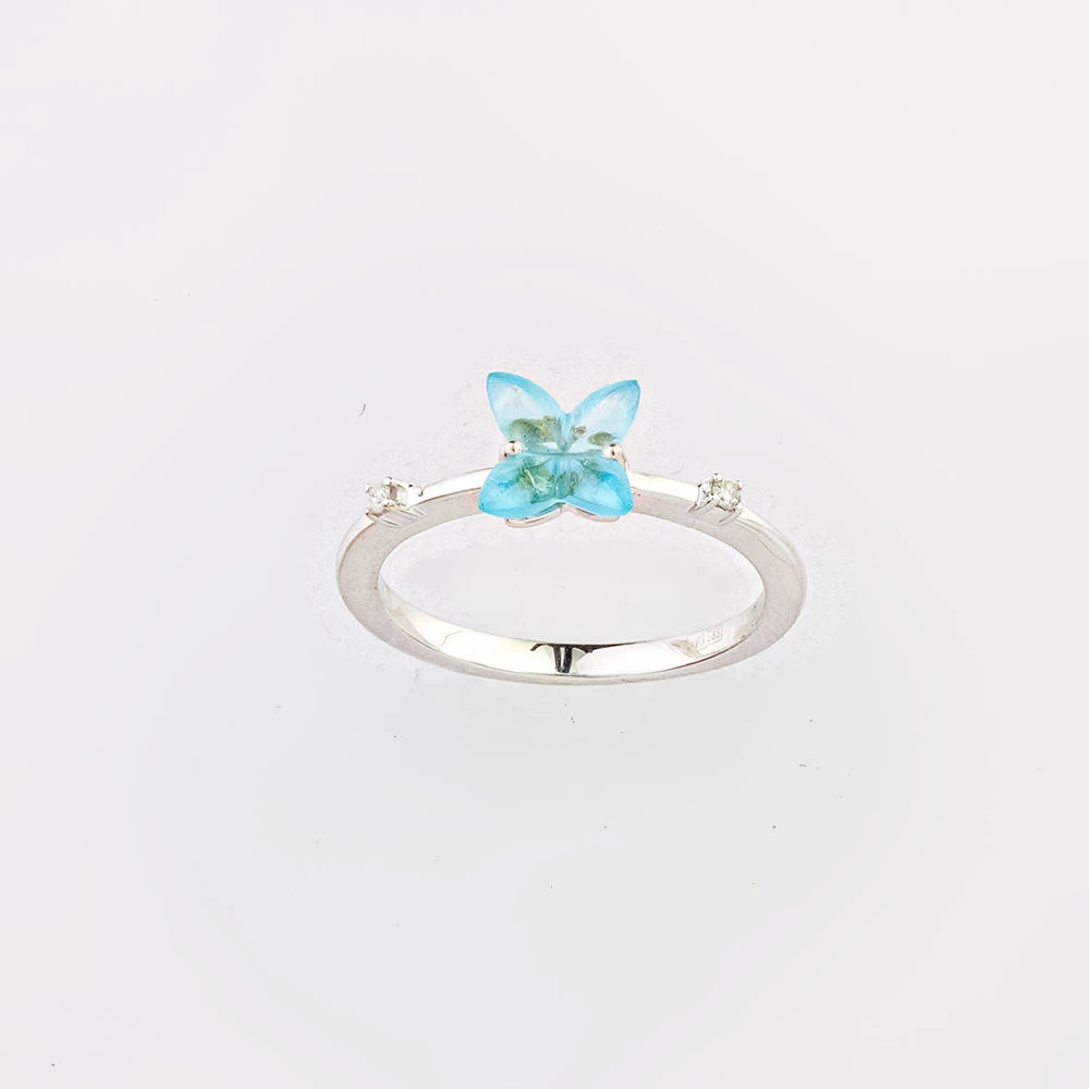 Кольцо с топазом из белого золота 585 пробы