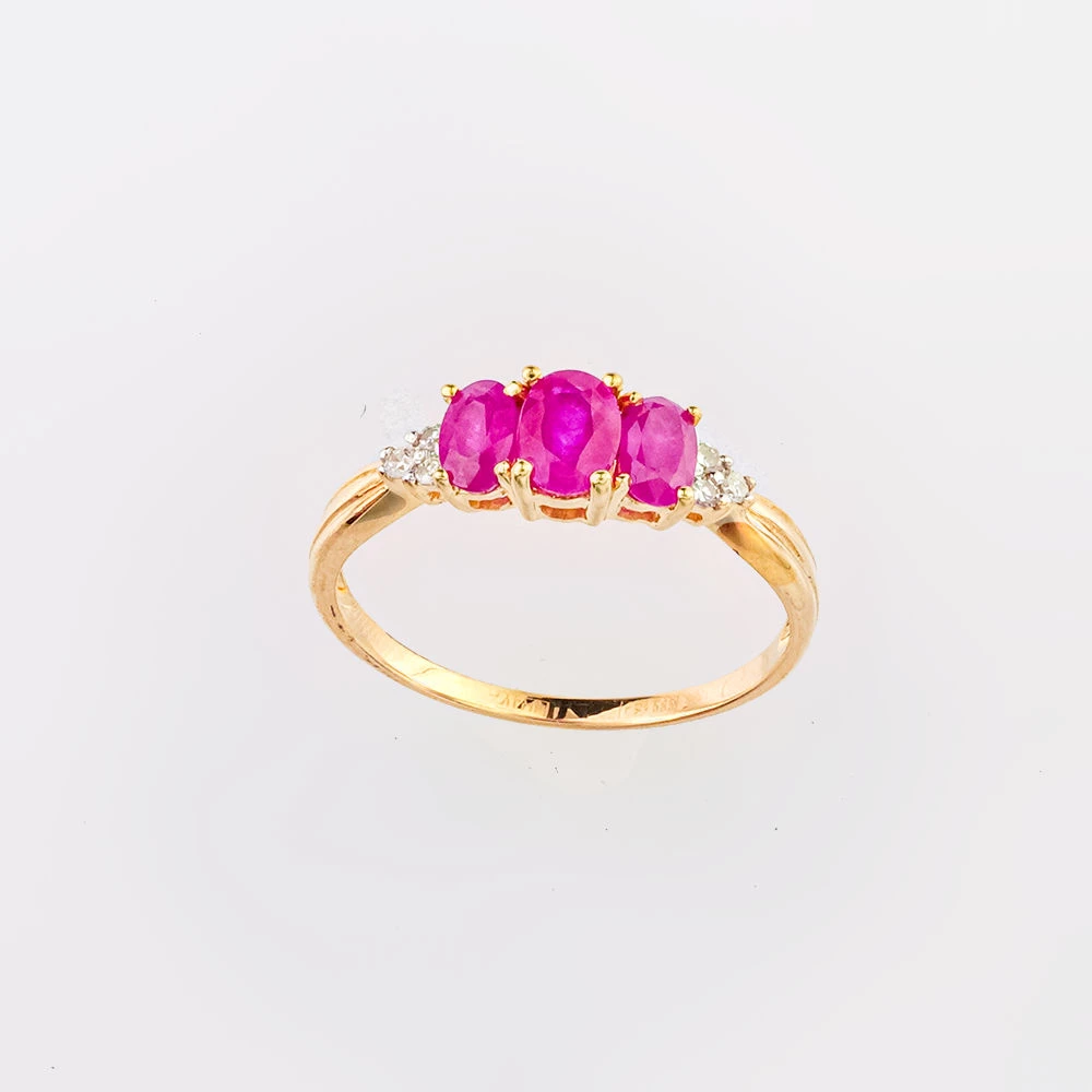 Кольцо с рубином из красного золота 585 пробы