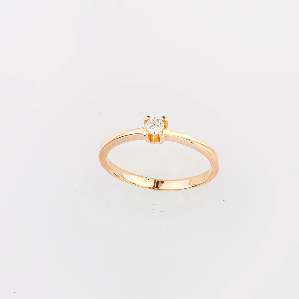 Кольцо с бриллиантом из красного золота 585 пробы Кольцо с бриллиантом из красного золота 585 пробы