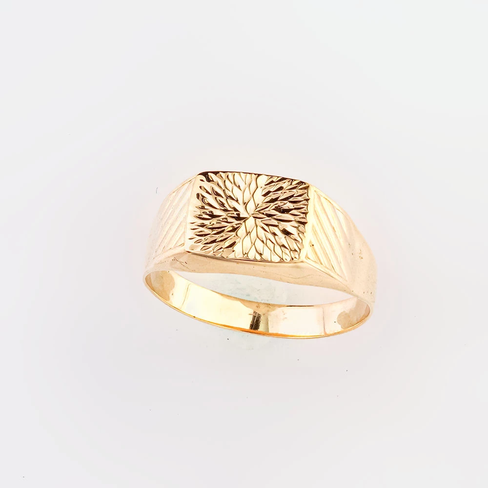 Кольцо из красного золота 375 пробы