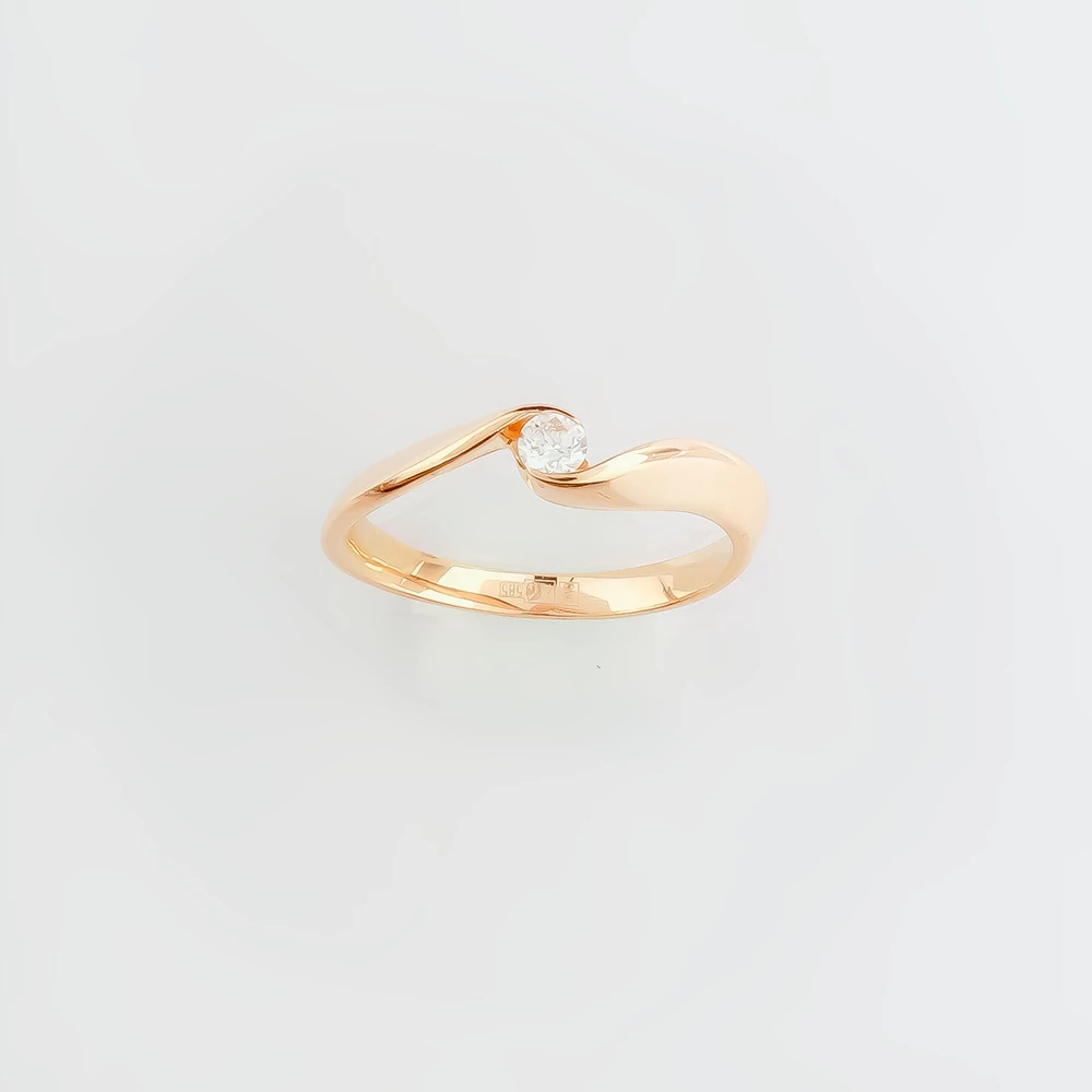 Кольцо с бриллиантом из красного золота 585 пробы