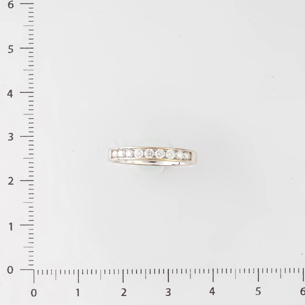 Кольцо с бриллиантом из белого золота 585 пробы