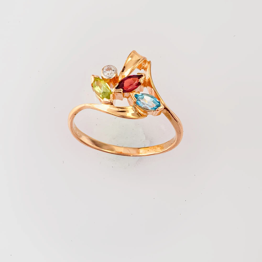 Кольцо с гранатом из красного золота 585 пробы