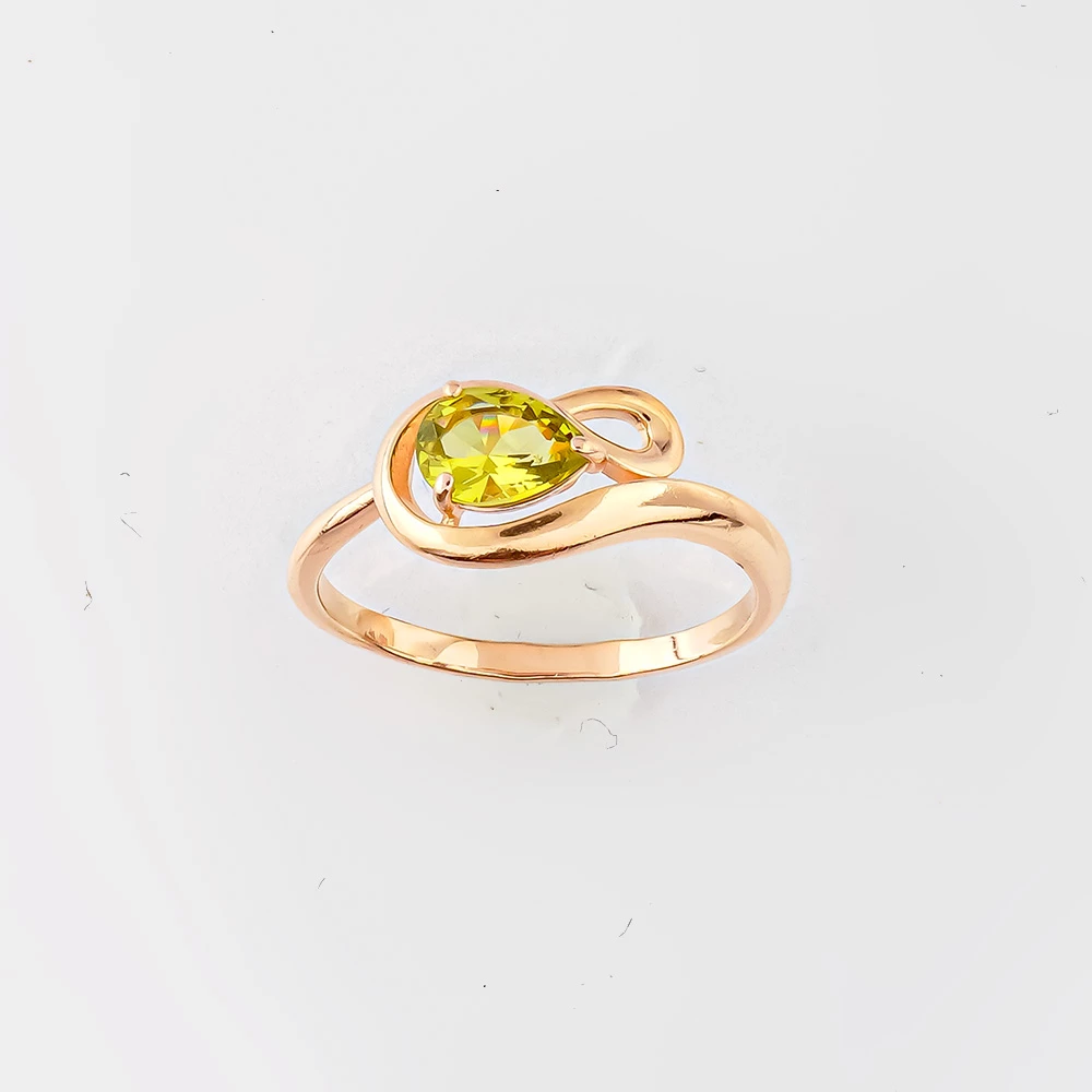 Кольцо с хризолитом из красного золота 585 пробы