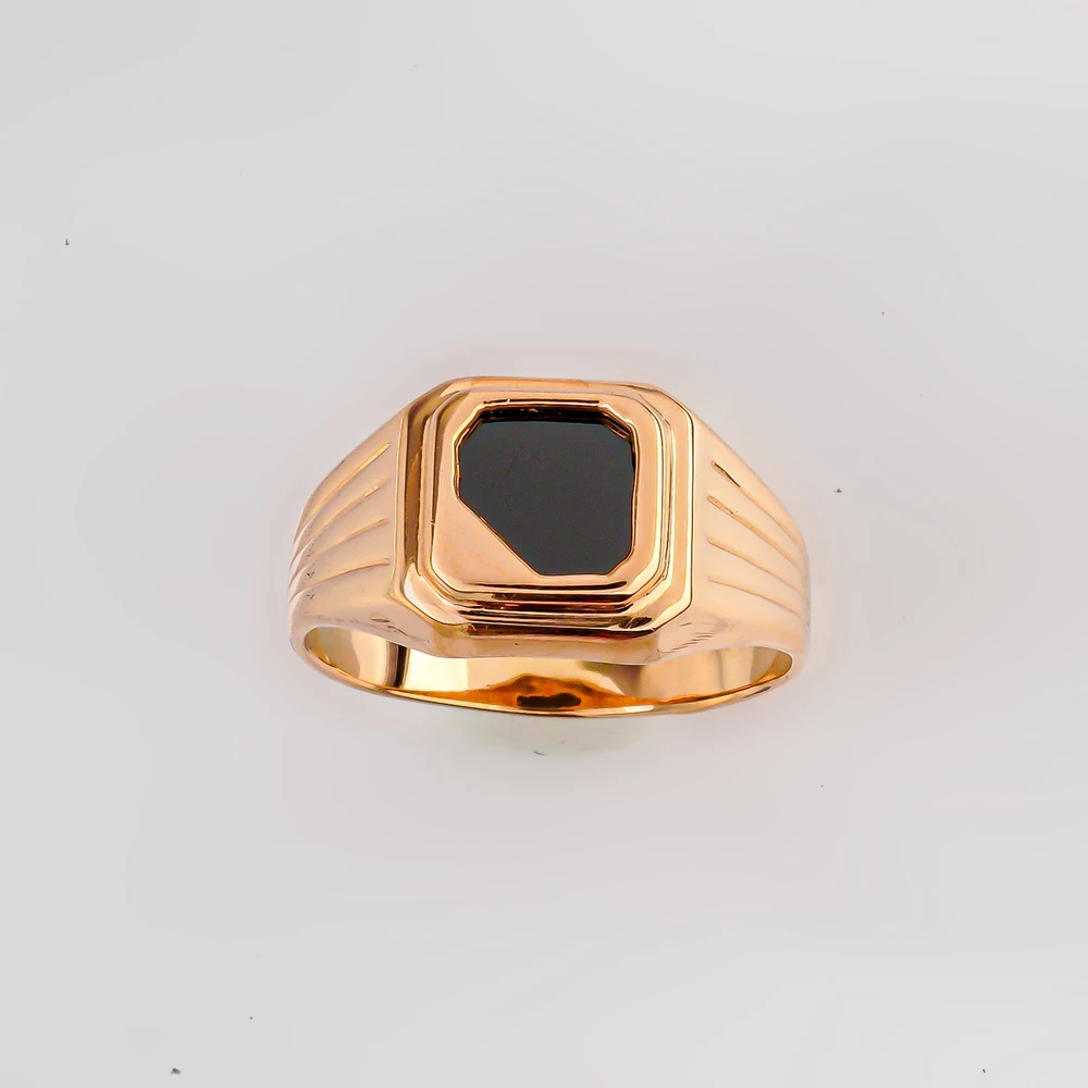 Кольцо с ониксом из красного золота 585 пробы
