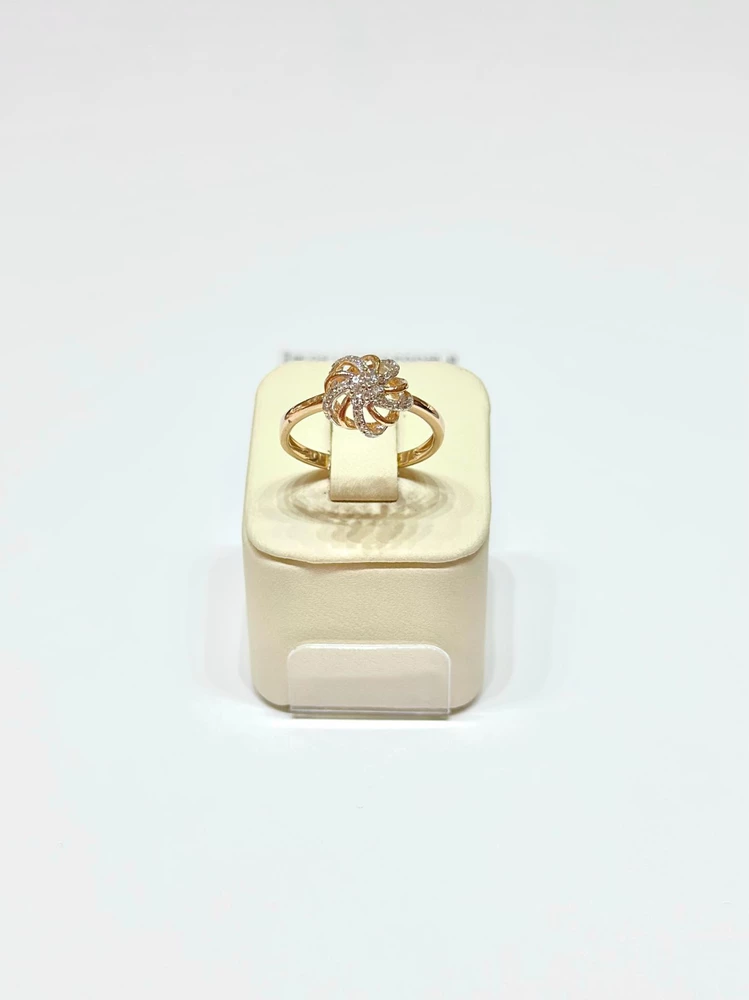 Кольцо с бриллиантом из красного золота 585 пробы