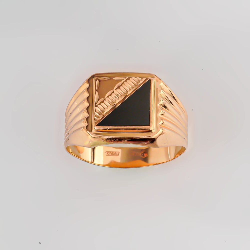 Кольцо с ониксом из красного золота 585 пробы