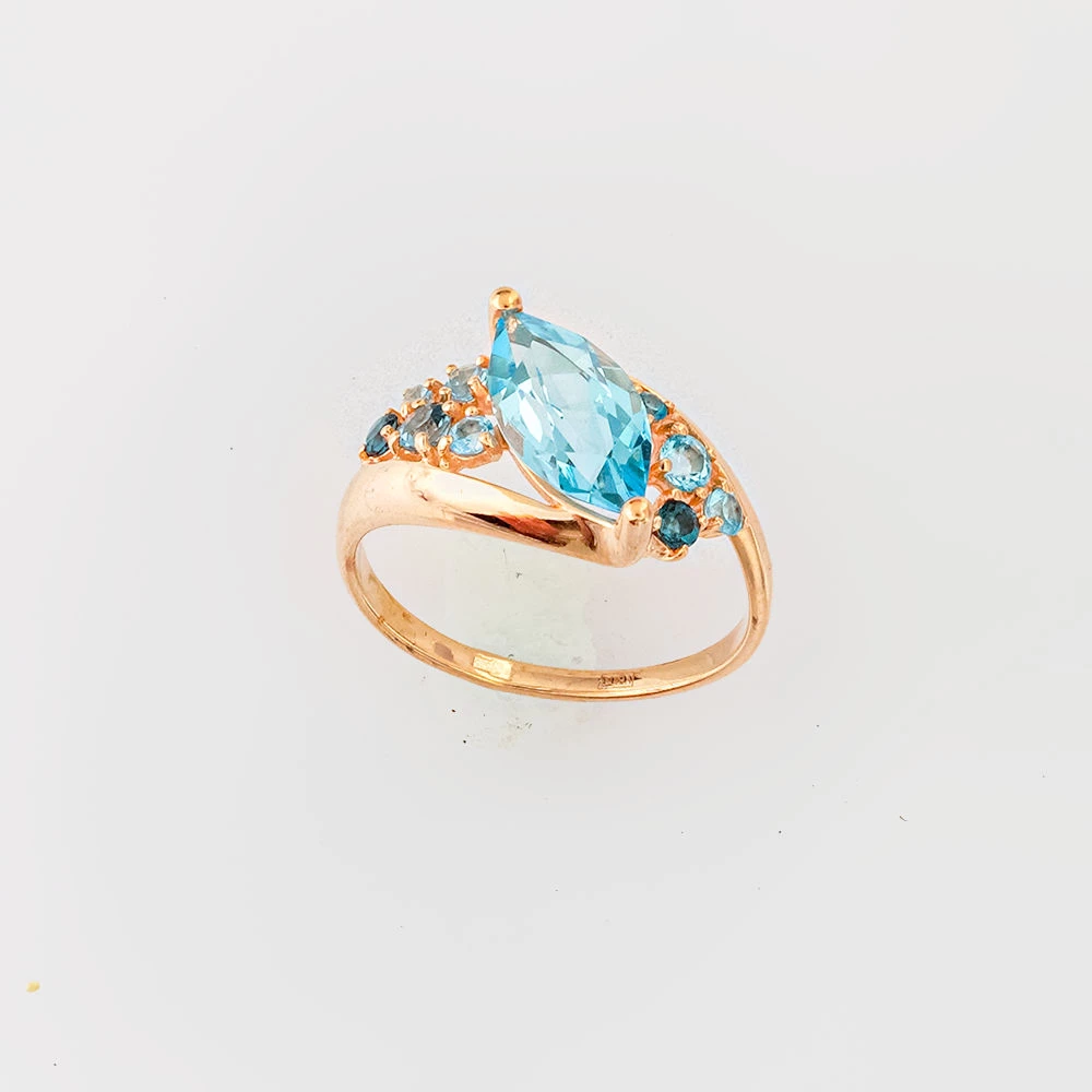 Кольцо с топазом из красного золота 585 пробы