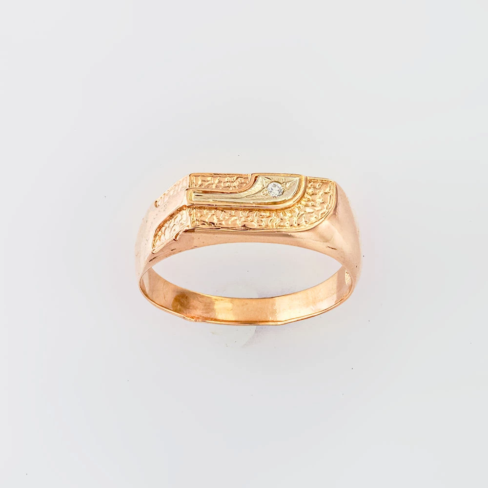 Кольцо с фианитом из красного золота 585 пробы