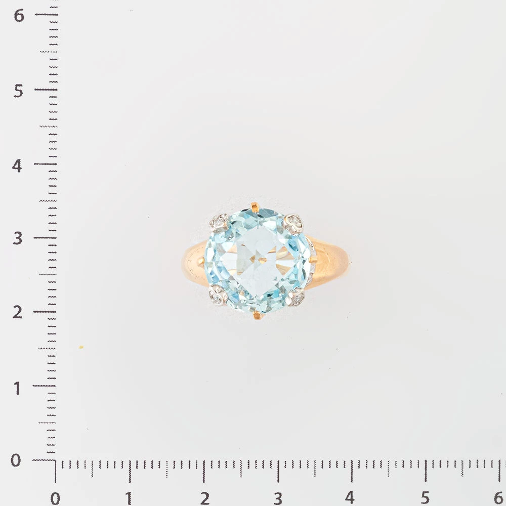 Кольцо с топазом из красного золота 585 пробы