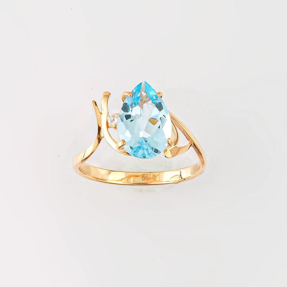 Кольцо с топазом из красного золота 585 пробы