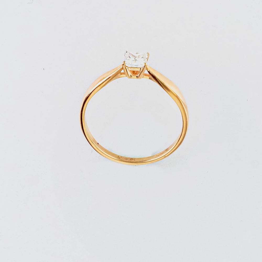 Кольцо с бриллиантом из красного золота 585 пробы Кольцо с бриллиантом из красного золота 585 пробы