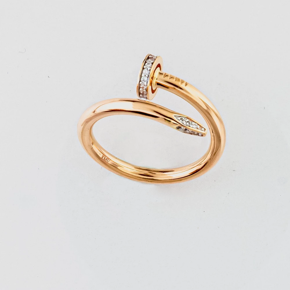 Кольцо с фианитом из красного золота 585 пробы