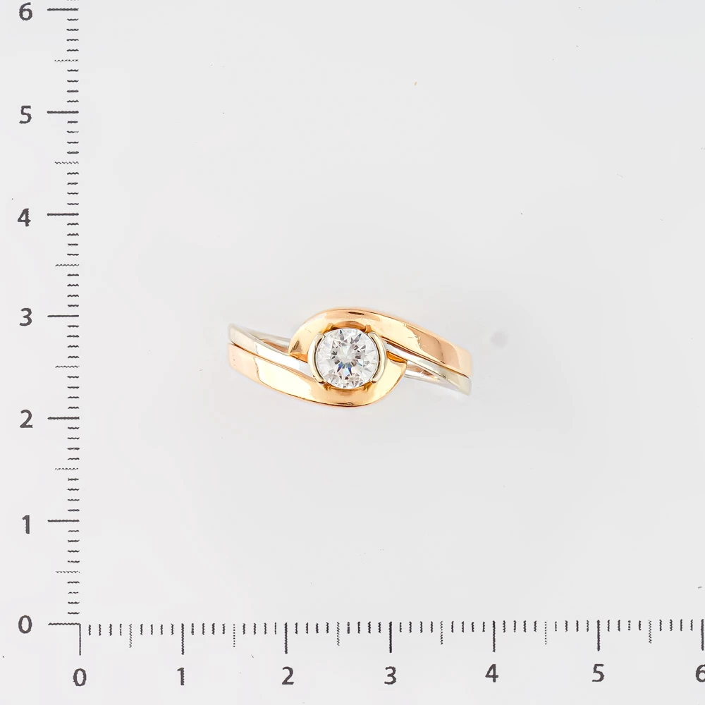 Кольцо с фианитом из красного золота 585 пробы Кольцо с фианитом из красного золота 585 пробы