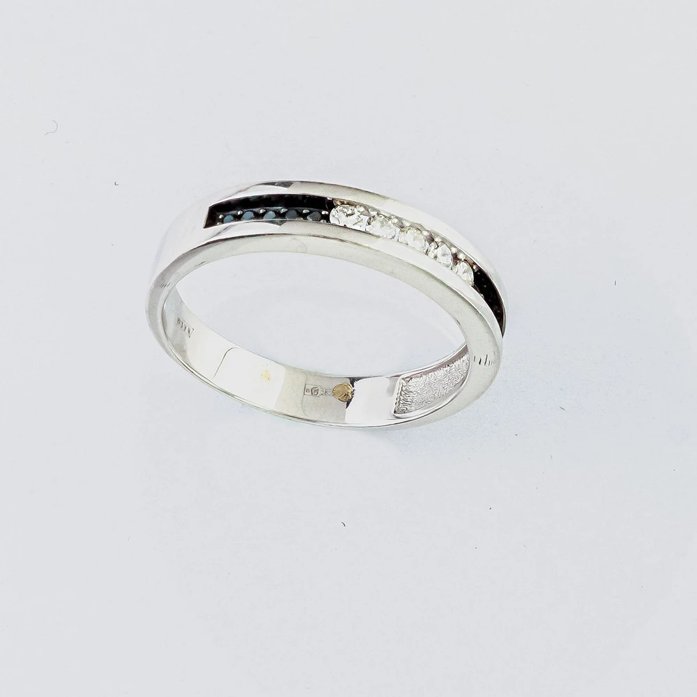 Кольцо с бриллиантом из белого золота 585 пробы