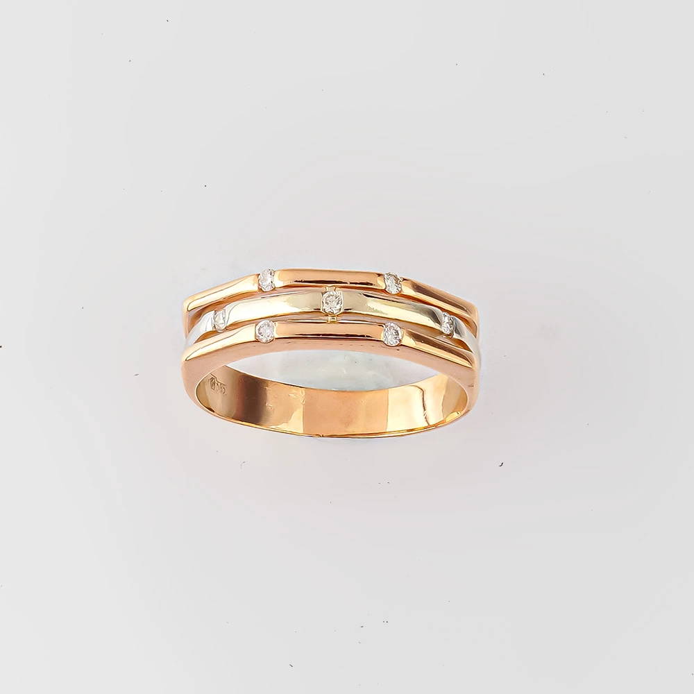 Кольцо с бриллиантом из красного золота 585 пробы