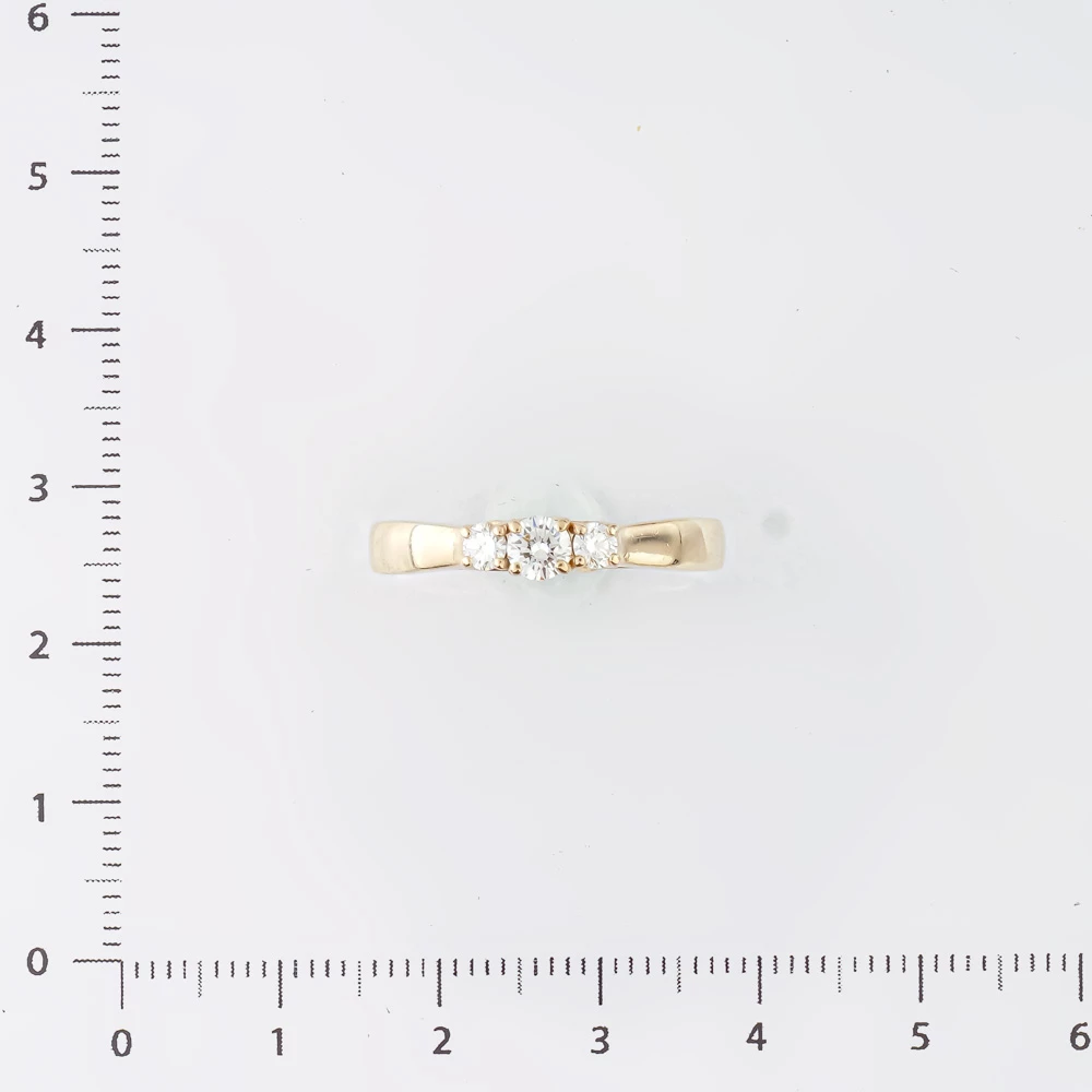 Кольцо с бриллиантом из белого золота 585 пробы Кольцо с бриллиантом из белого золота 585 пробы