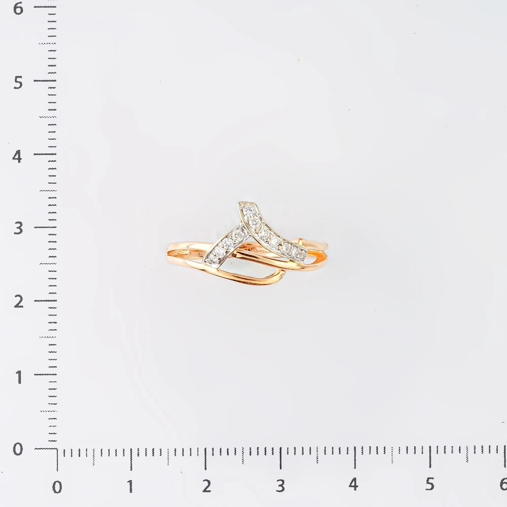 Кольцо с бриллиантом из красного золота 585 пробы Кольцо с бриллиантом из красного золота 585 пробы