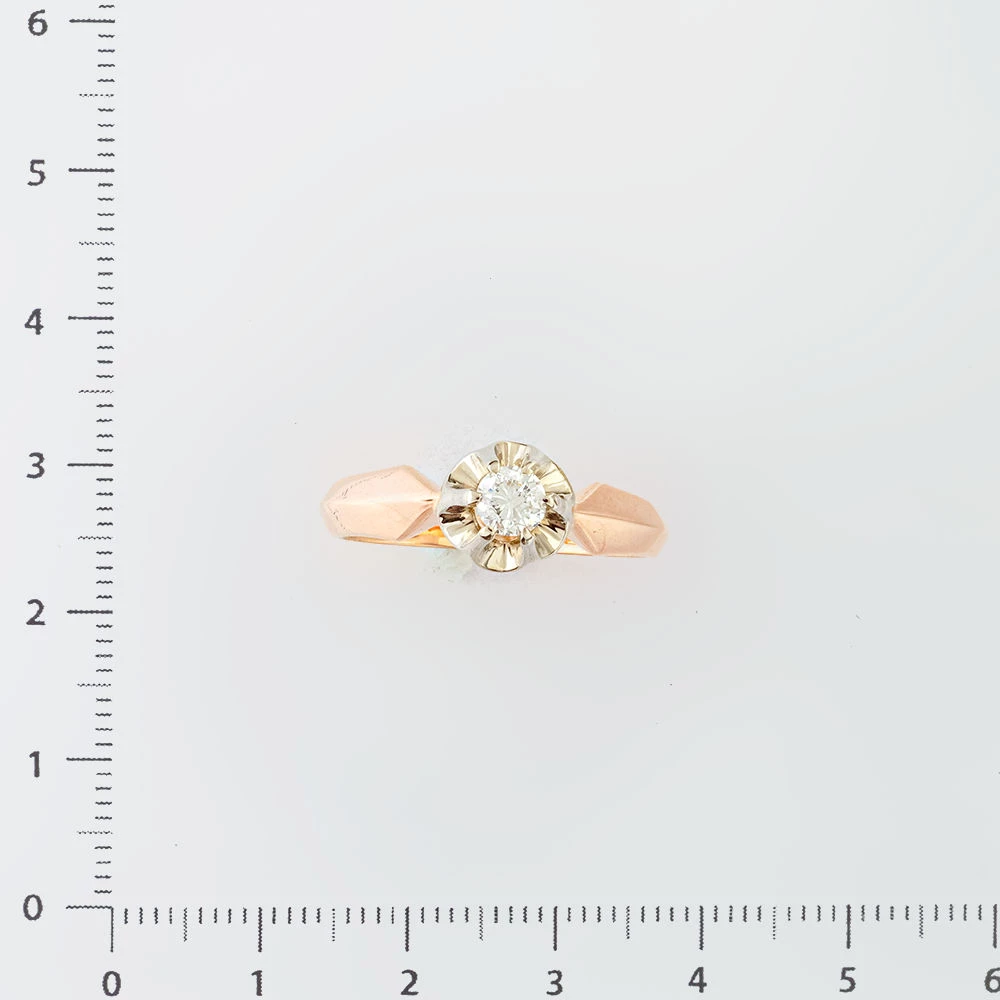 Кольцо с бриллиантом из красного золота 583 пробы