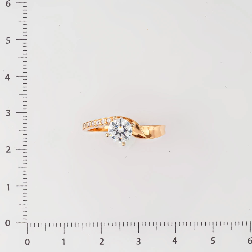 Кольцо с фианитом из красного золота 585 пробы Кольцо с фианитом из красного золота 585 пробы