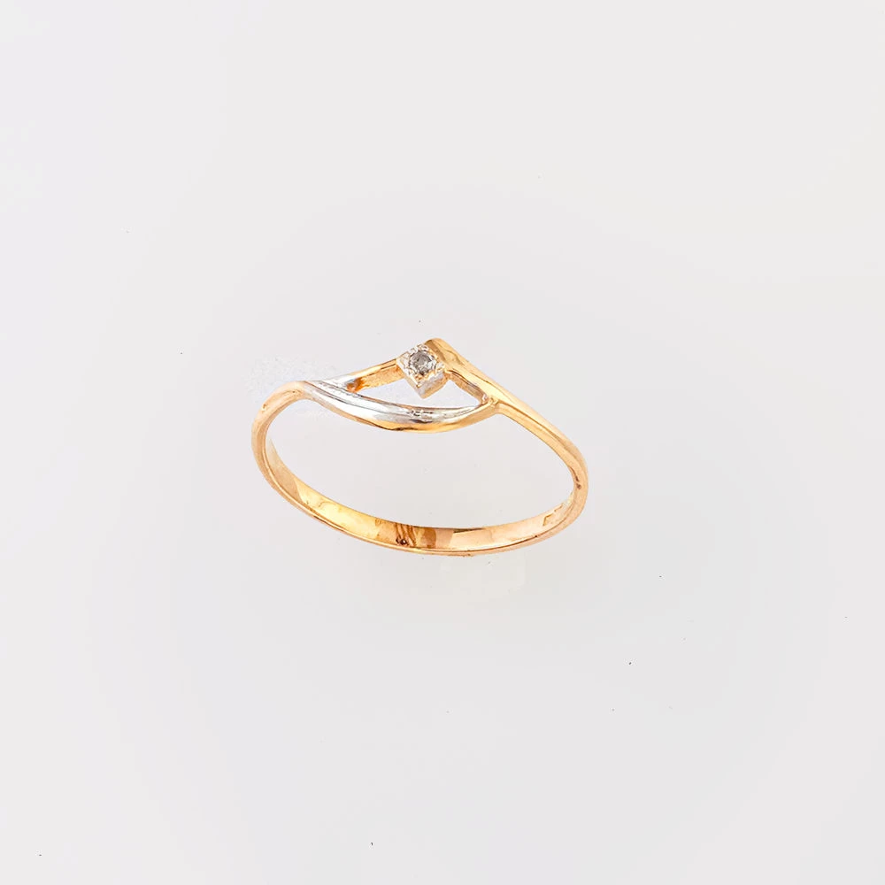 Кольцо с бриллиантом из желтого золота 585 пробы