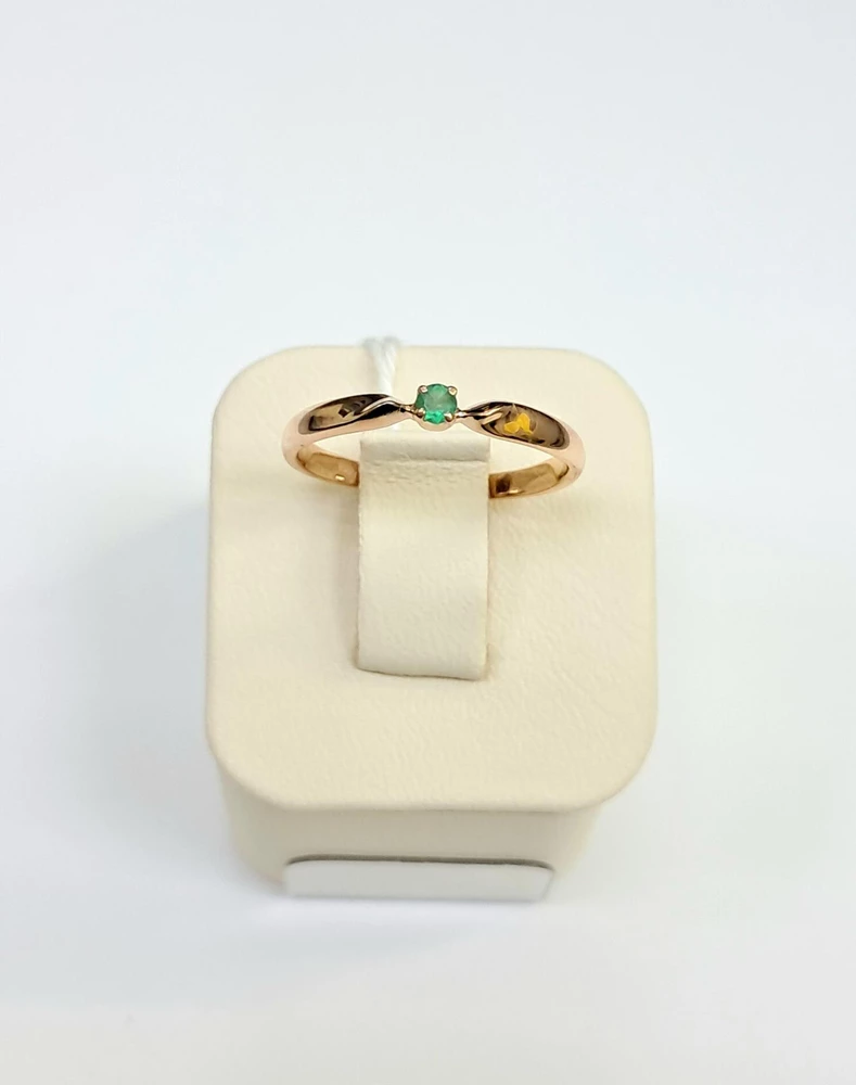 Кольцо с изумрудом из красного золота 585 пробы