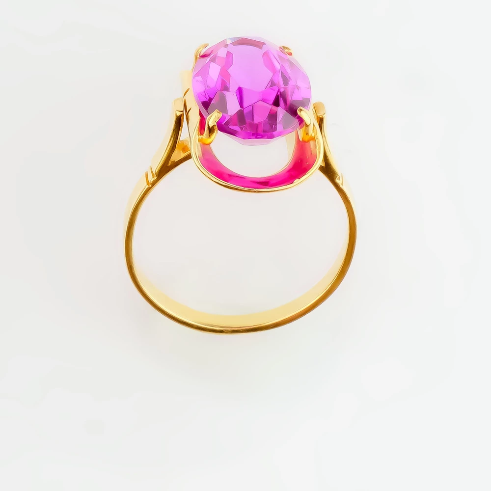 Кольцо с фианитом из желтого золота 750 пробы