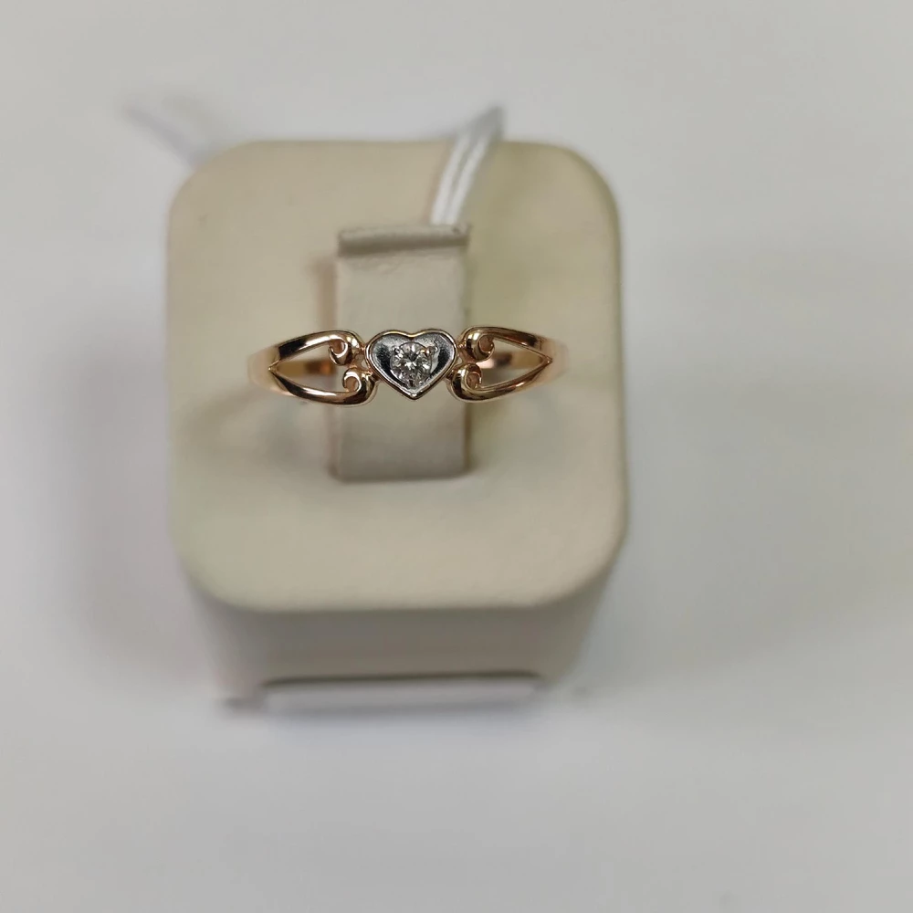 Кольцо с бриллиантом из красного золота 585 пробы