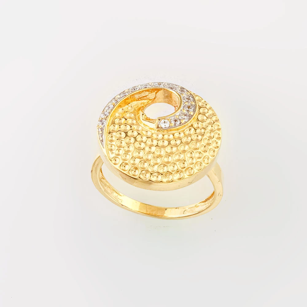 Кольцо с фианитом из желтого золота 585 пробы Кольцо с фианитом из желтого золота 585 пробы